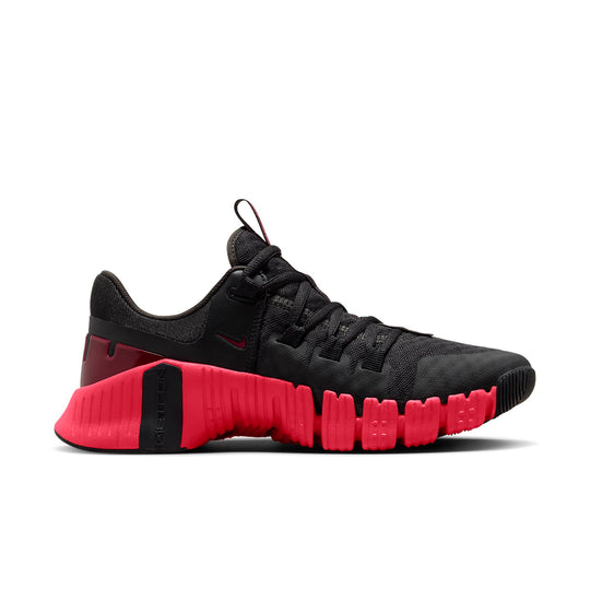 (WMNS) Nike Free Metcon 5 'Black Red' DV3950-003 - KICKS CREW