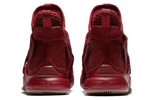 Lebron soldier hotsell 12 sfg red