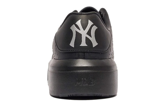 MLB Chunky Mono Embo Yankees 'Triple Black' 3ASXXD41N-50BKS