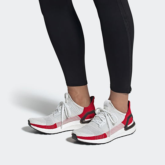 Adidas ultraboost 2025 19 white scarlet