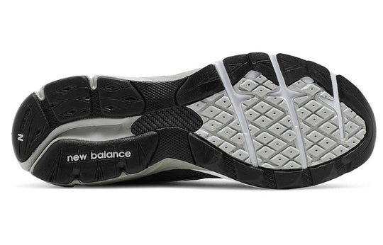人気正規店New Balance Kith x 990v3 Tornado 美品 靴