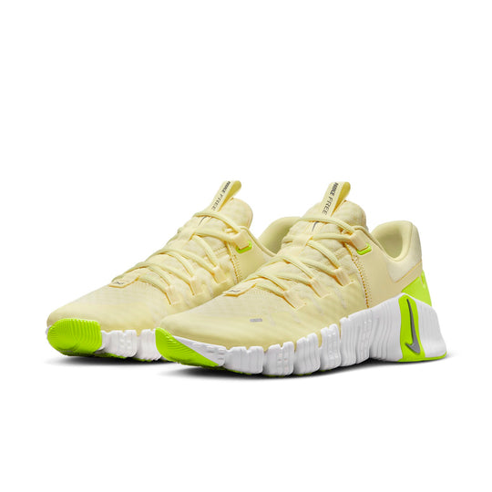 (WMNS) Nike Free Metcon 5 'Citron Tint Volt' DV3950-800