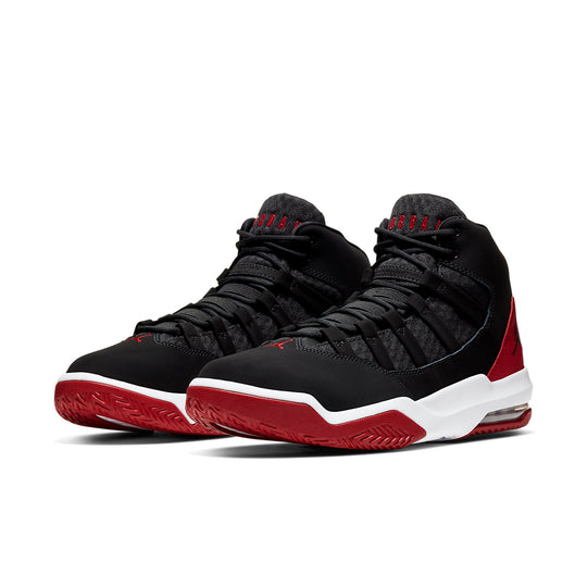 Jordan max clearance aura black red