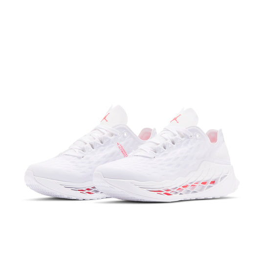 Air Jordan Zoom Trunner Ultimate 'White Flash Crimson' CJ1495-100