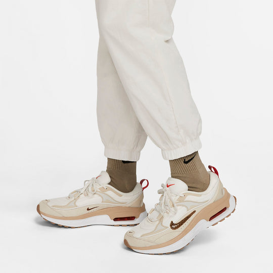 (WMNS) Nike Sportswear Essential Mid-Rise Trousers 'White' DM6184-104 ...