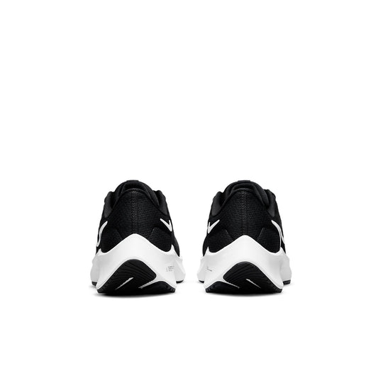 (GS) Nike Air Zoom Pegasus 38 'Black White' CZ4178-002 - KICKS CREW