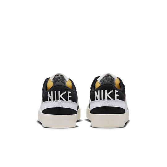 (WMNS) Nike Blazer Low 77 Jumbo 'Black Sail White' FD9858-001 - KICKS CREW