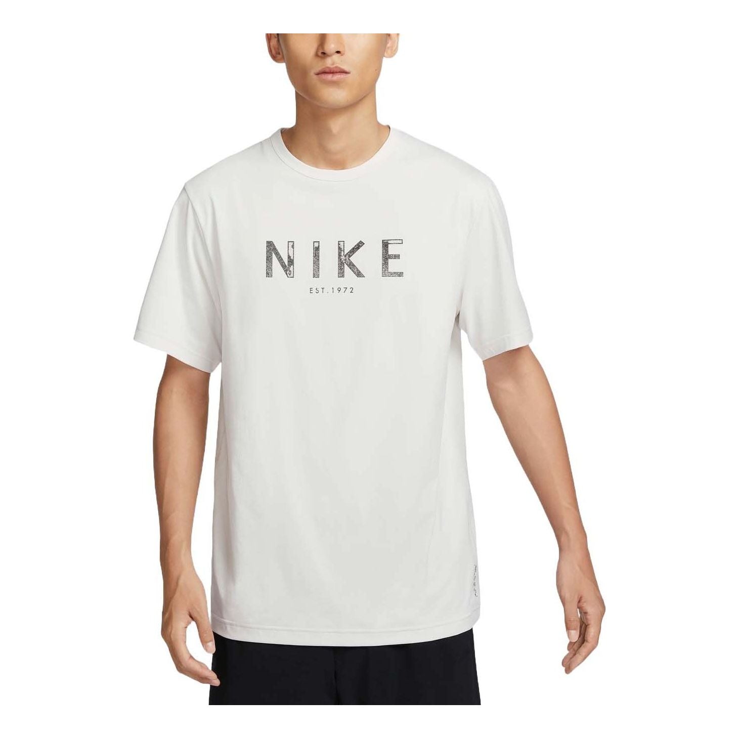 Nike Hyverse Dri-FIT UV T-shirt Asia Sizing 'White' HJ7008-030 KICKS CREW