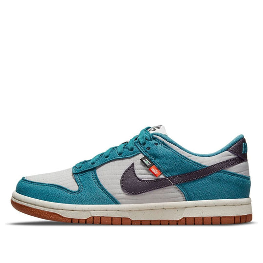 Nike Dunk Low - KICKS CREW