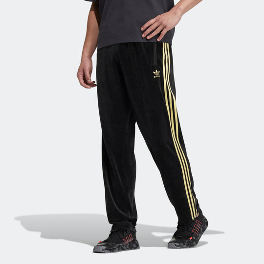 adidas originals Velour Pant Jp Logo HR3443 - KICKS CREW