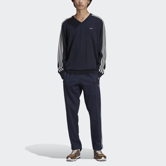 Men's adidas originals x NOAH Crossover V-neck Embroidered Logo Side Stripe  V Neck Wool Sweater Legendary Ink Blue HC4303