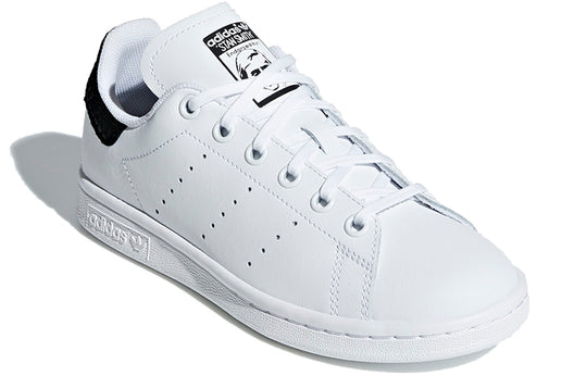 GS adidas originals Stan Smith J F34330 KICKS CREW