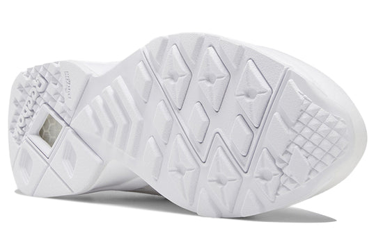 WMNS Reebok Aztrek Low Top White DV8513 KICKS CREW