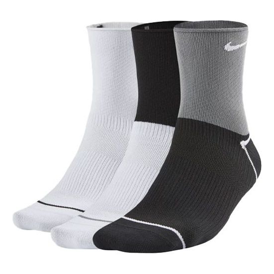 Nike Unisex Everyday Plus Lightweight Sports Socks 3 Packs Black/White ...