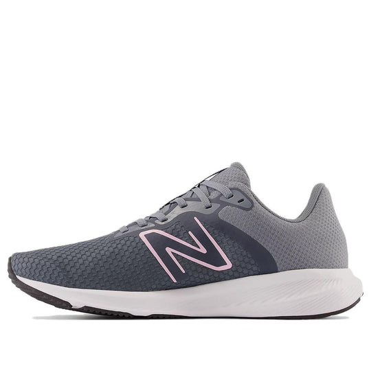 New balance store 413