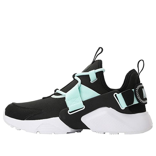 Nike huarache city outlet low black and white